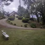 Aconchegante Mansão Estilo Suíça em Campos do Jordão