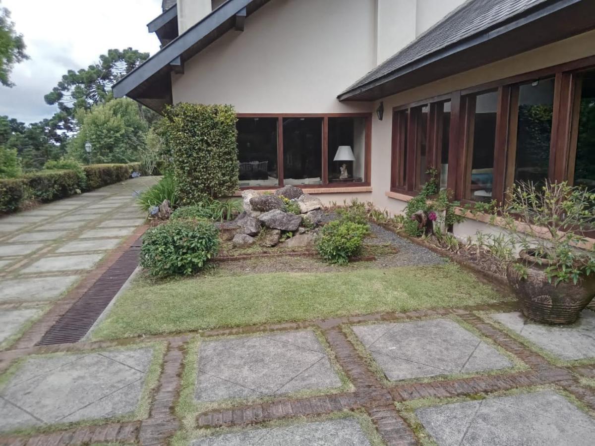 Aconchegante Mansao Estilo Suica Em Casa de férias *